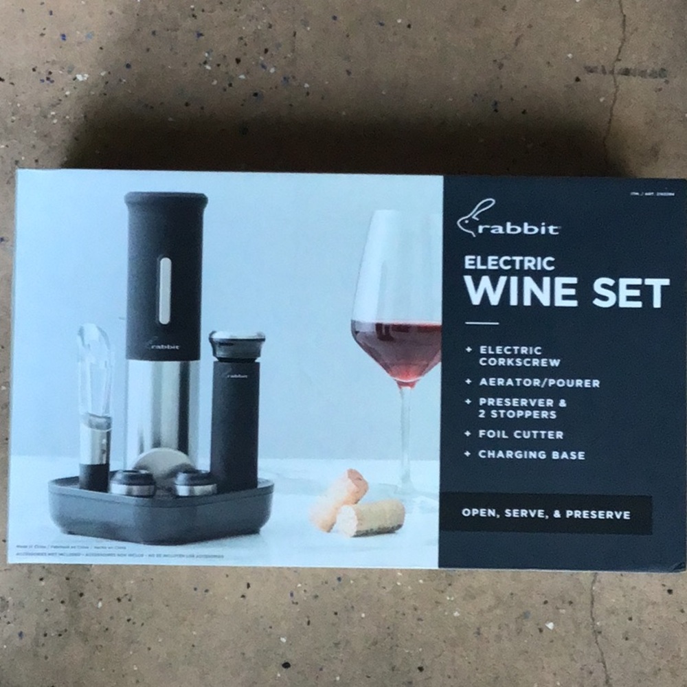 Rabbit Electric Wine Set - Corkscrew Bottle Opener- Black/ Silver- 5257140￼- NEW